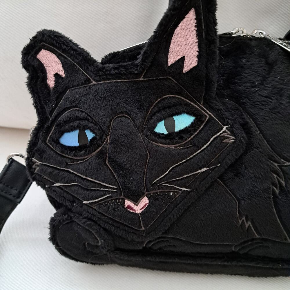 Loungefly Coraline Black Cat Figural Crossbody Bag Whimsigoth 15th Anniversary - Picture 4 of 10